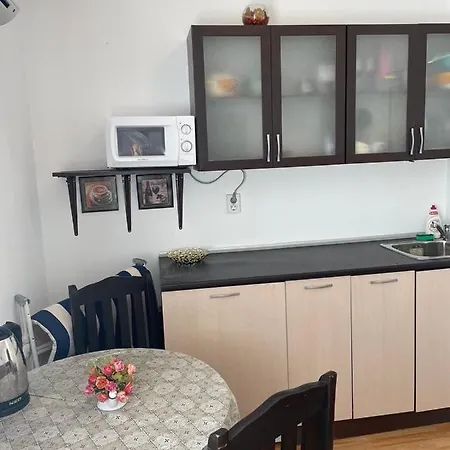 Apartament Flora Sp